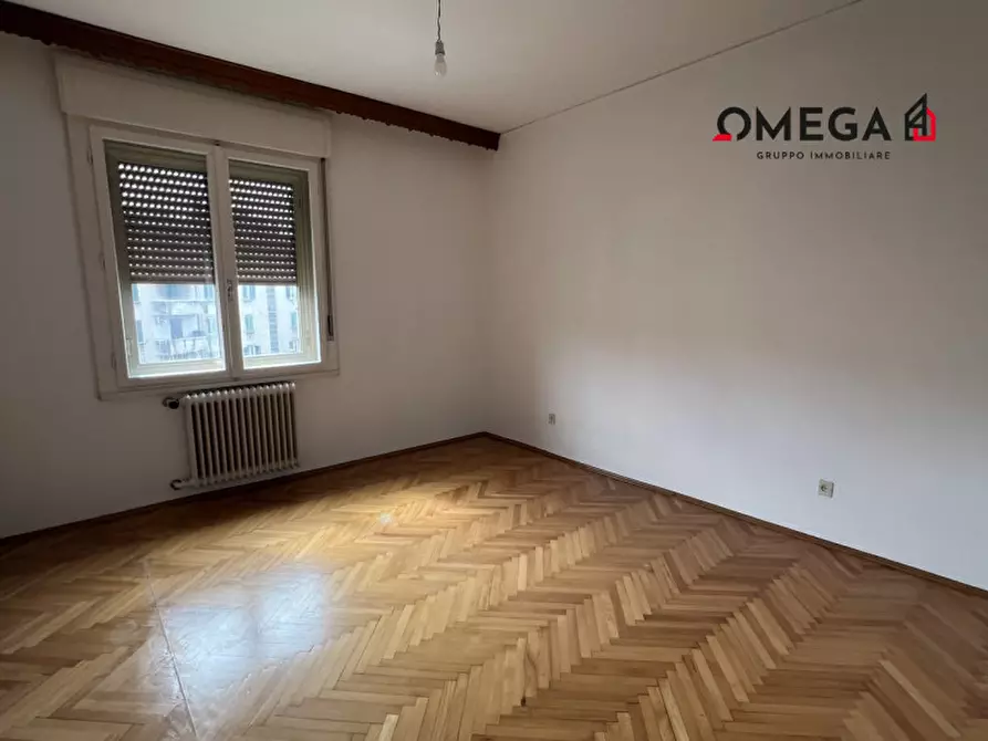 Immagine 12 di Appartamento in vendita  in viale Campi Elisi 46 a Trieste