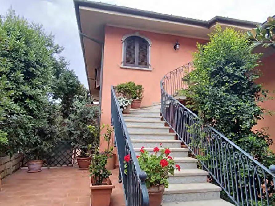 Immagine 10 di Villa in vendita  in via Aldo Moro n 49-51 - 07023 Calangianus (SS) a Calangianus