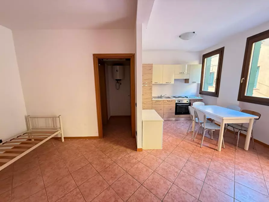 Immagine 3 di Appartamento in vendita  in VIA DANTE a Cologna Veneta