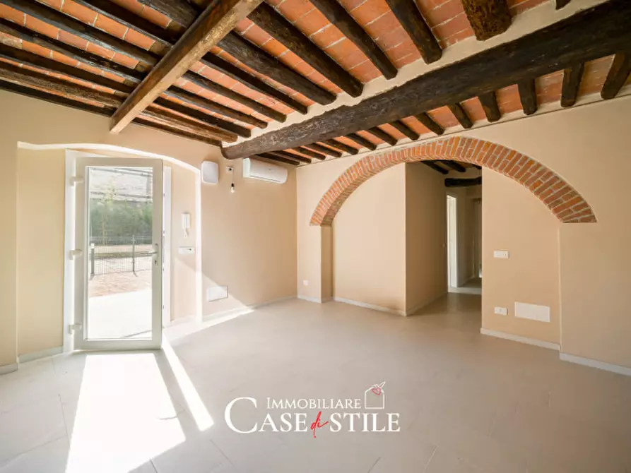 Immagine 1 di Appartamento in vendita  a Sarzana