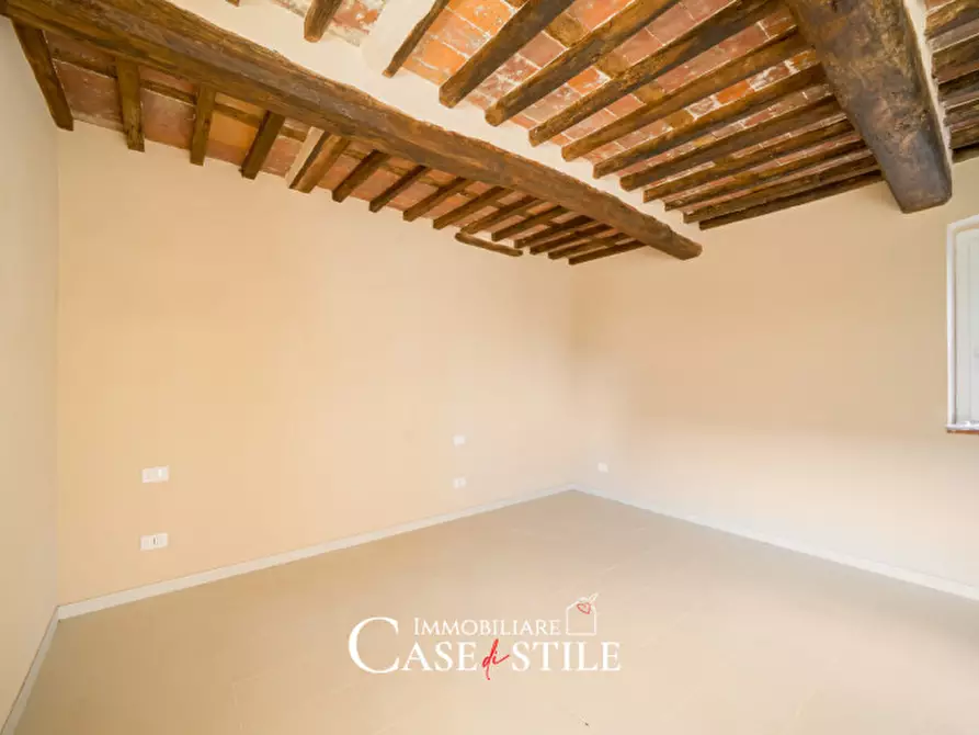 Immagine 14 di Appartamento in vendita  a Sarzana