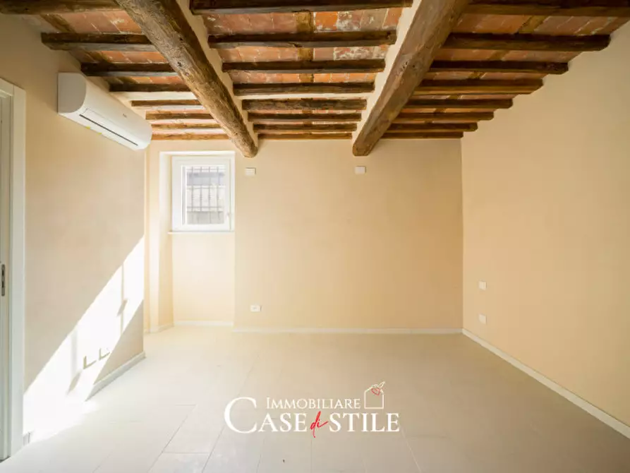 Immagine 15 di Appartamento in vendita  a Sarzana