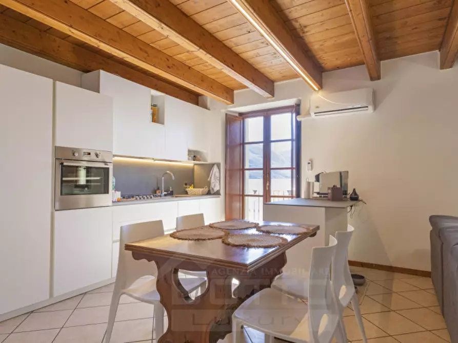 Immagine 4 di Appartamento in vendita  in strada nazionale, 93 a Cannobio