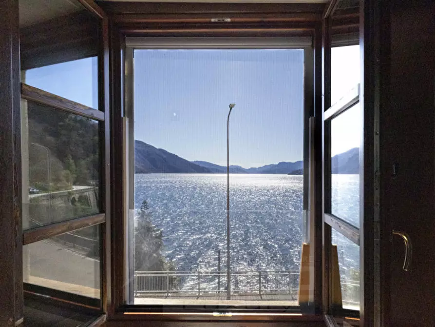 Immagine 18 di Appartamento in vendita  in strada nazionale, 93 a Cannobio