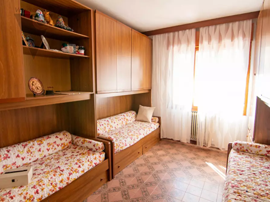 Immagine 9 di Appartamento in vendita  in Via Isola Saloni a Chioggia