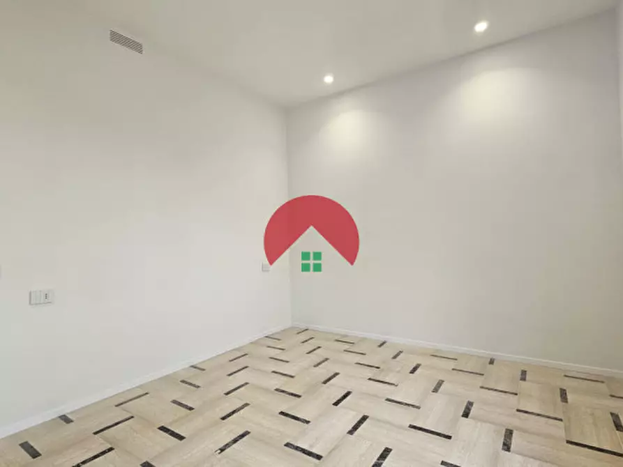 Immagine 6 di Appartamento in vendita  in Via Galileo Galilei a Altamura