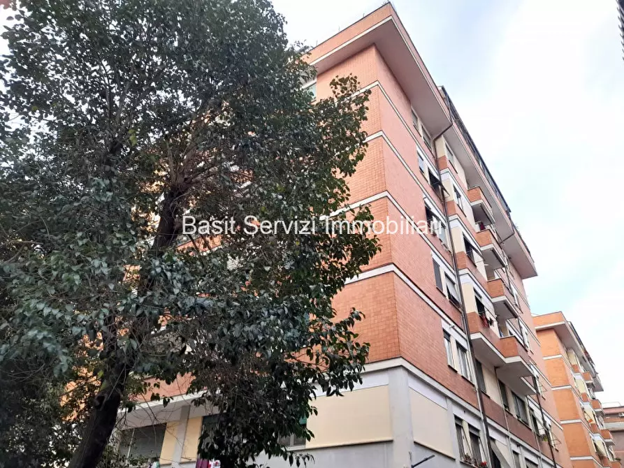 Immagine 2 di Attico in vendita  in Via Cutigliano a Roma