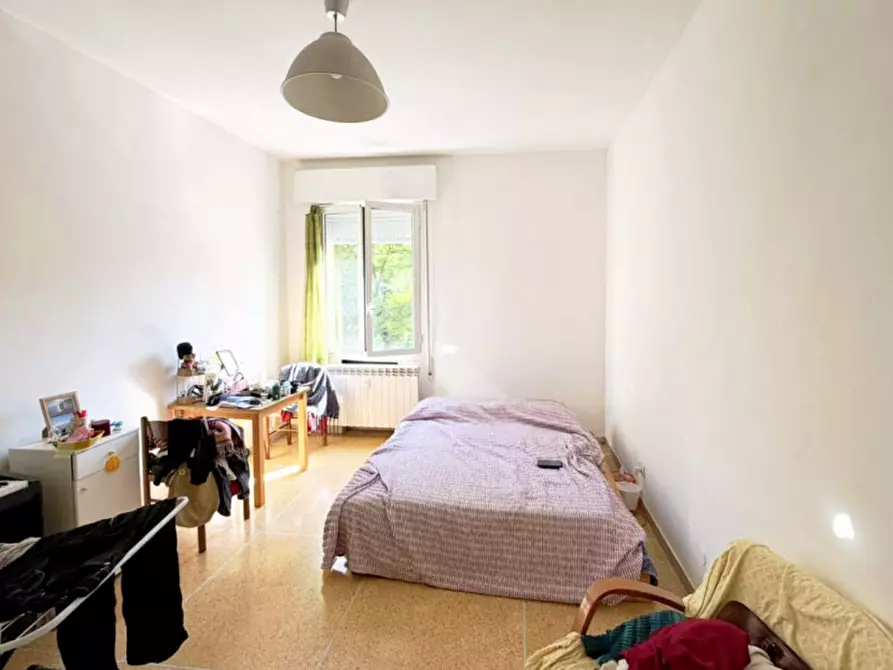 Immagine 8 di Appartamento in vendita  in Via Genova a Bologna