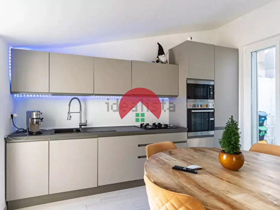 Immagine 1 di Appartamento in vendita  in Via Caduti Di Nassiriya a Matera