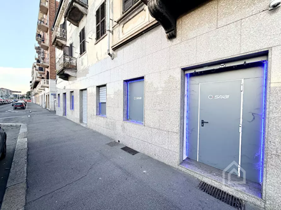 Immagine 2 di Negozio in vendita  in Corso Principe Oddone 84 a Torino