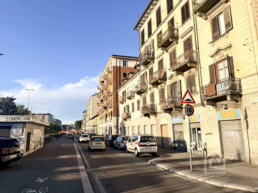 Immagine 5 di Negozio in vendita  in Corso Principe Oddone 84 a Torino