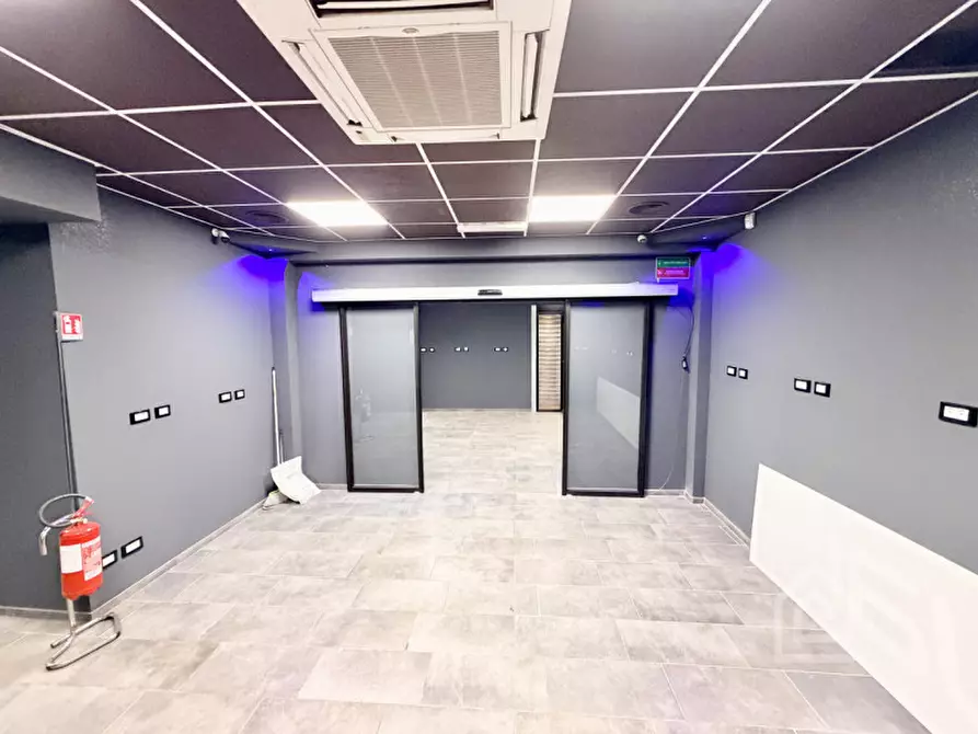Immagine 6 di Negozio in vendita  in Corso Principe Oddone 84 a Torino
