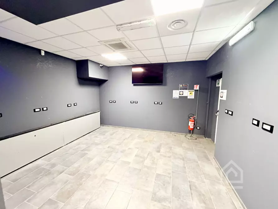 Immagine 17 di Negozio in vendita  in Corso Principe Oddone 84 a Torino