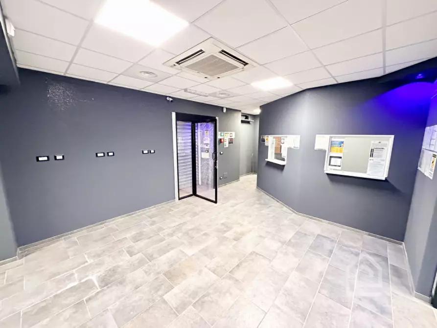 Immagine 21 di Negozio in vendita  in Corso Principe Oddone 84 a Torino