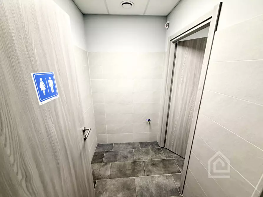 Immagine 26 di Negozio in vendita  in Corso Principe Oddone 84 a Torino