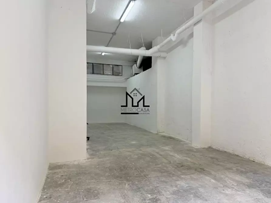 Immagine 7 di Posto auto in affitto  a Palermo