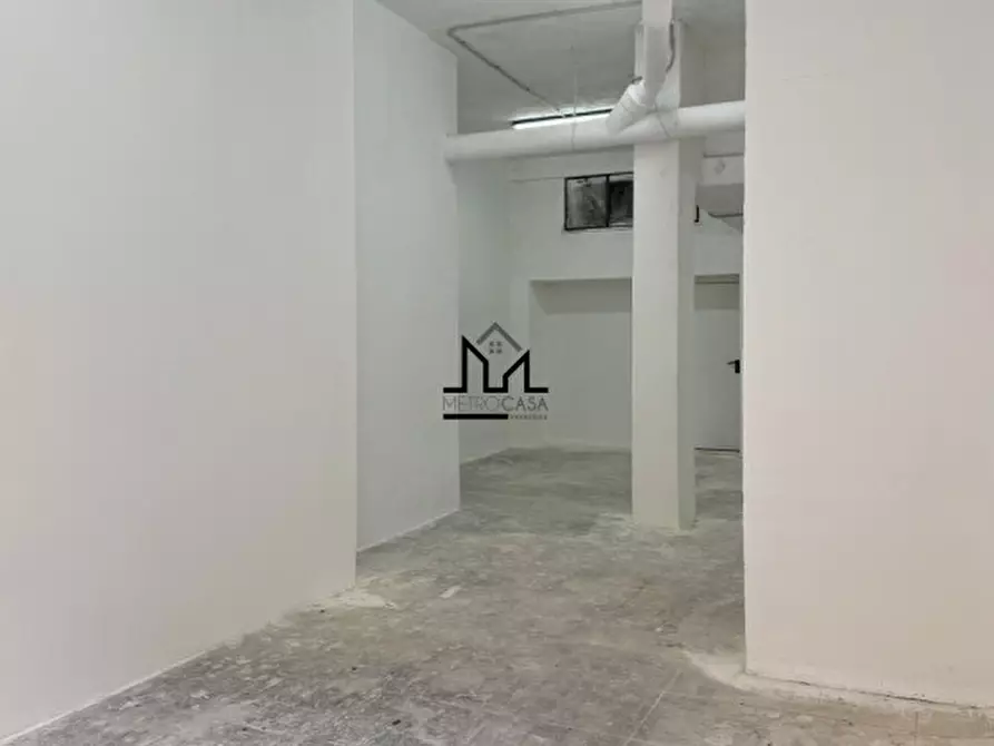 Immagine 13 di Posto auto in affitto  a Palermo