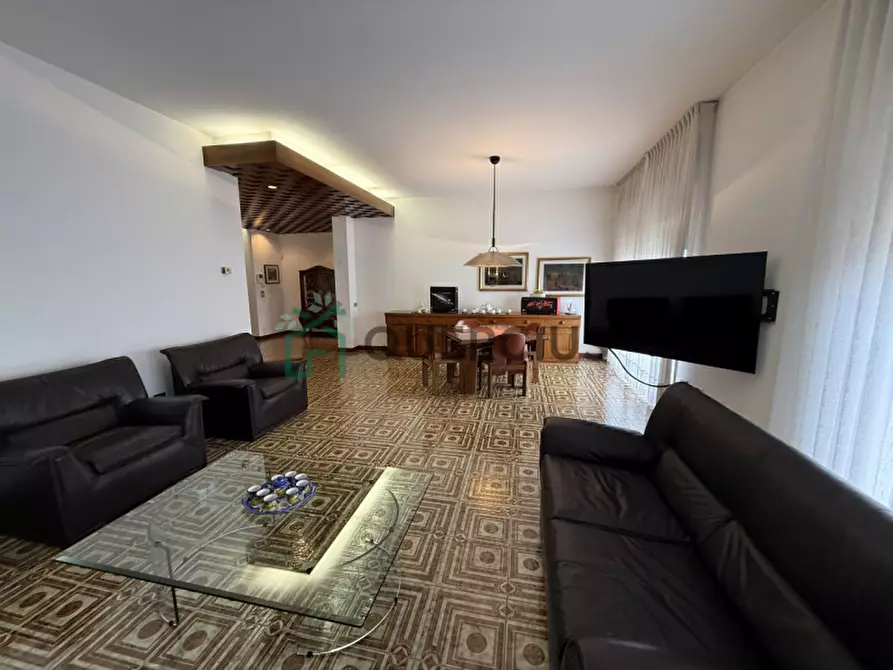 Immagine 7 di Villa in vendita  in Viale Europa a Monteforte D'alpone