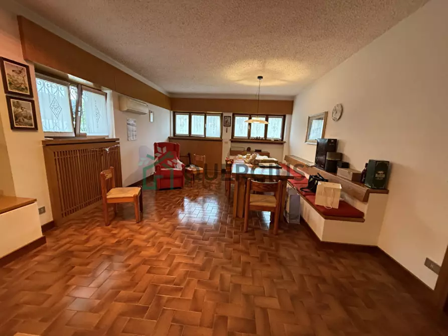 Immagine 24 di Villa in vendita  in Viale Europa a Monteforte D'alpone