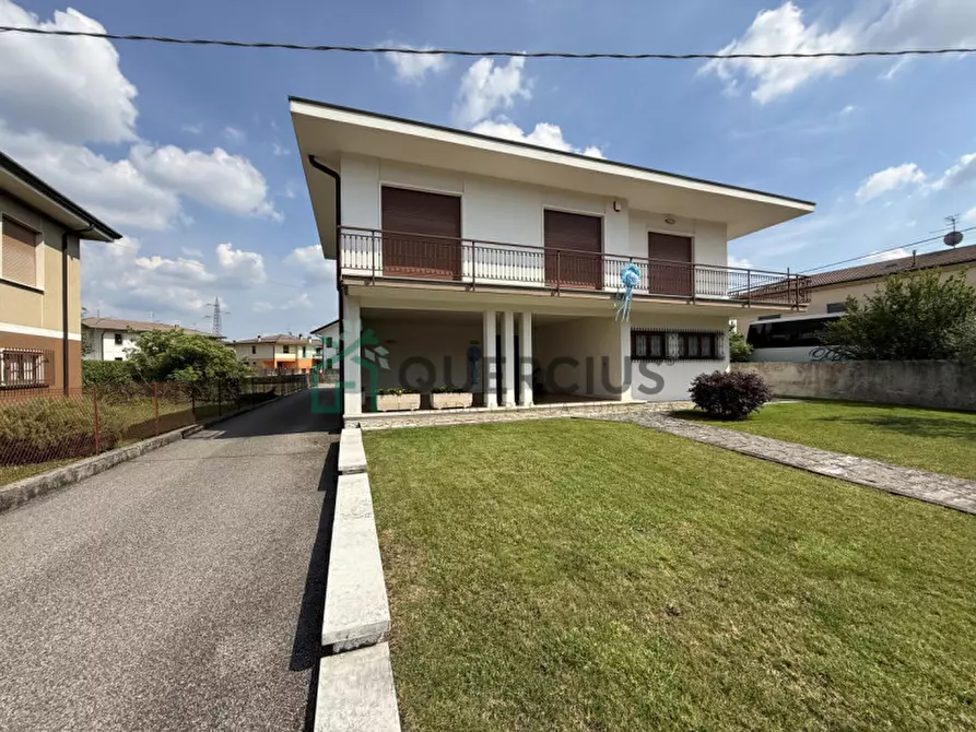 Immagine 43 di Villa in vendita  in Viale Europa a Monteforte D'alpone