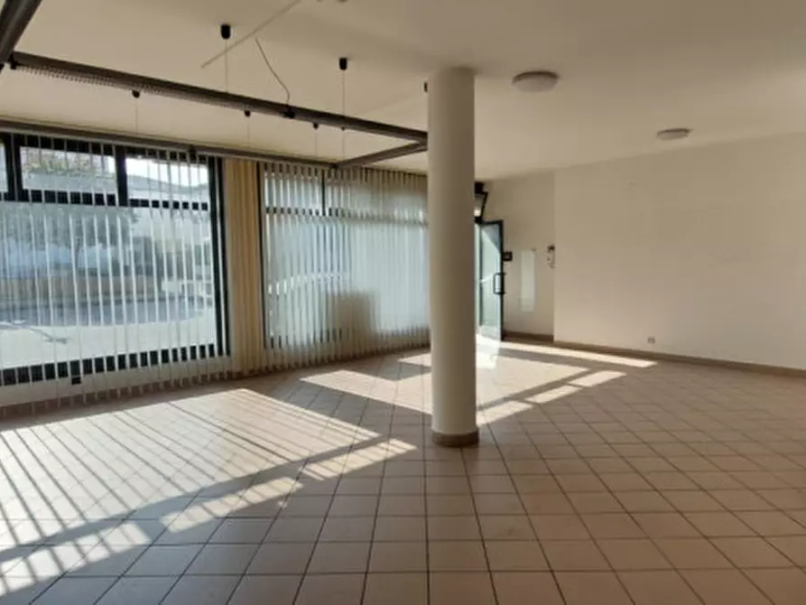 Immagine 6 di Ufficio in affitto  in Via Padre B. Longo, 20 a Curtarolo