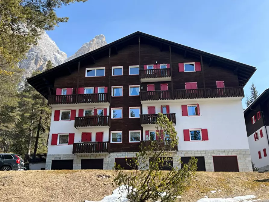 Immagine 1 di Appartamento in vendita  in Strada Prè de Vì a Badia .Abtei.