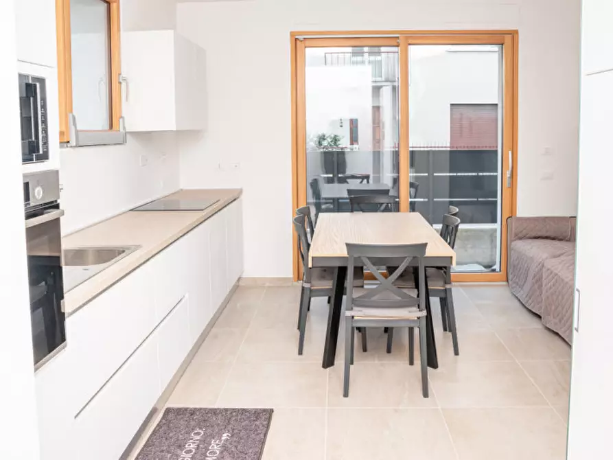 Immagine 1 di Appartamento in affitto  a Padova