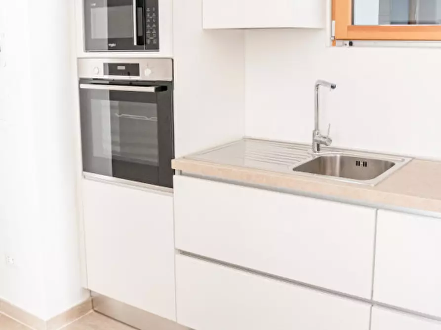 Immagine 7 di Appartamento in affitto  a Padova