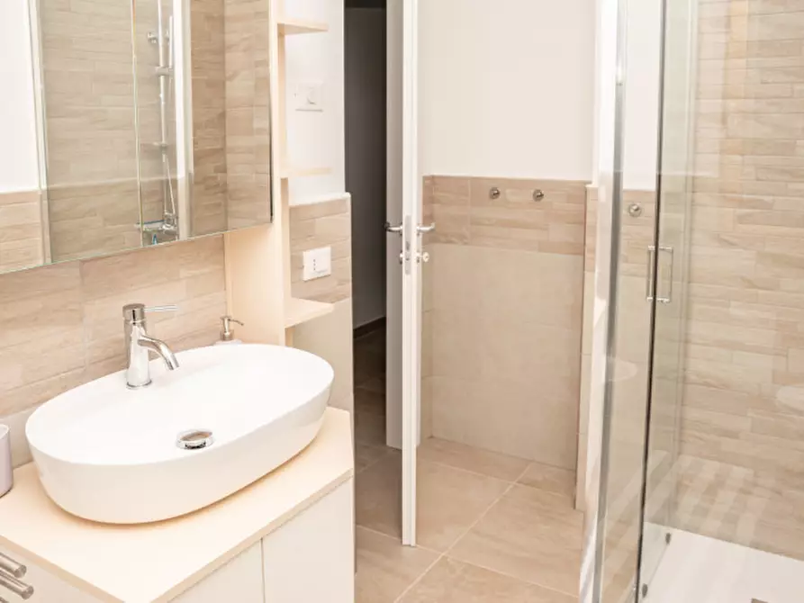 Immagine 9 di Appartamento in affitto  a Padova