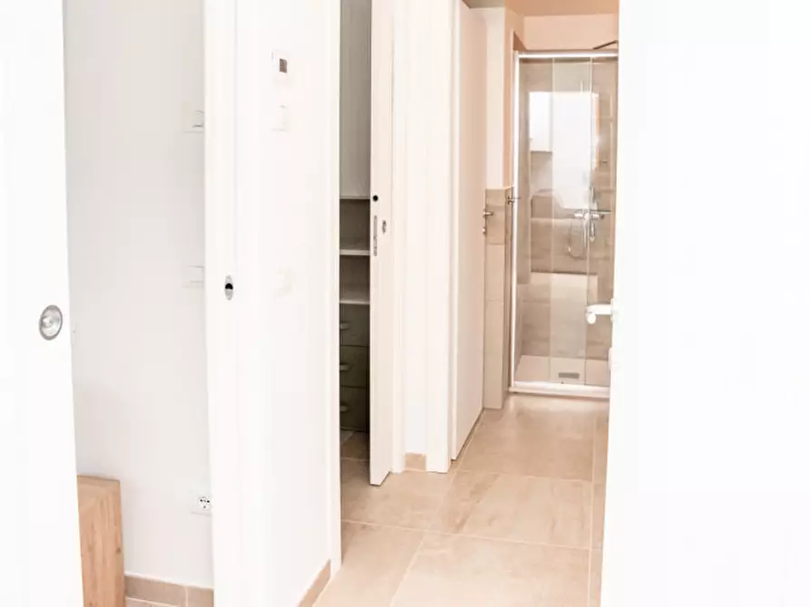 Immagine 12 di Appartamento in affitto  a Padova