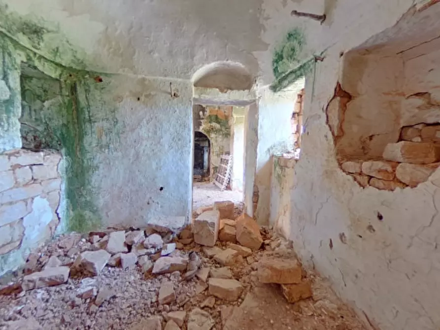 Immagine 21 di Rustico / casale in vendita  in c.da salamina a Fasano