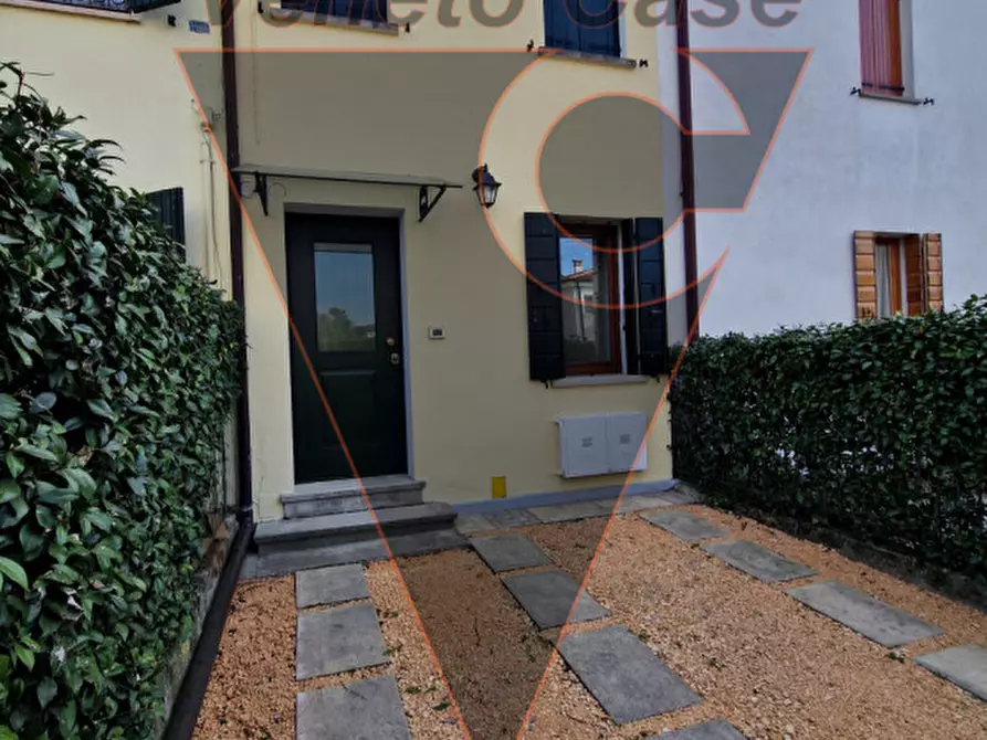 Immagine 3 di Villetta a schiera in vendita  in Via San Salvatore a Padova