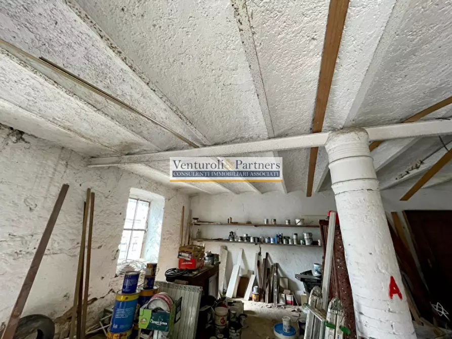 Immagine 8 di Rustico / casale in vendita  in Via Schia a Lonato del Garda