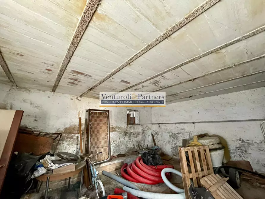 Immagine 9 di Rustico / casale in vendita  in Via Schia a Lonato del Garda