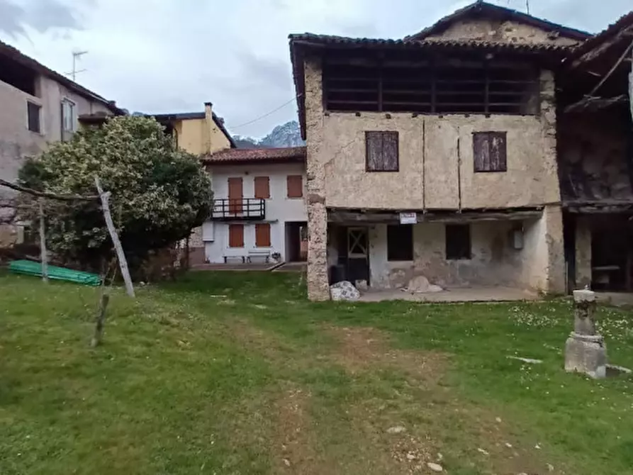 Immagine 10 di Villetta a schiera in vendita  in Valli del Pasubio a Valli Del Pasubio