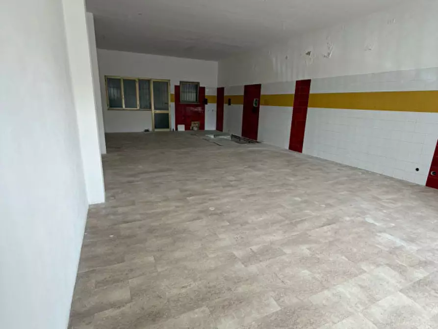 Immagine 4 di Negozio in vendita  in Via Carlo Mazzoli Taic 6 a Maniago