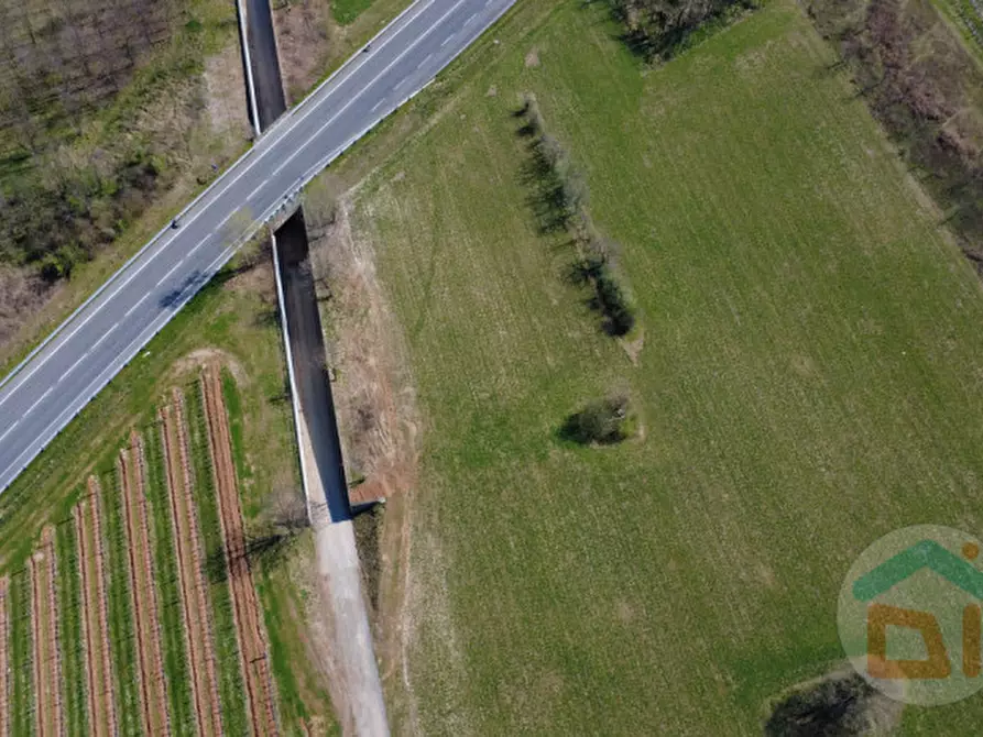 Immagine 6 di Terreno in vendita  in Via Aquileia a Cormons