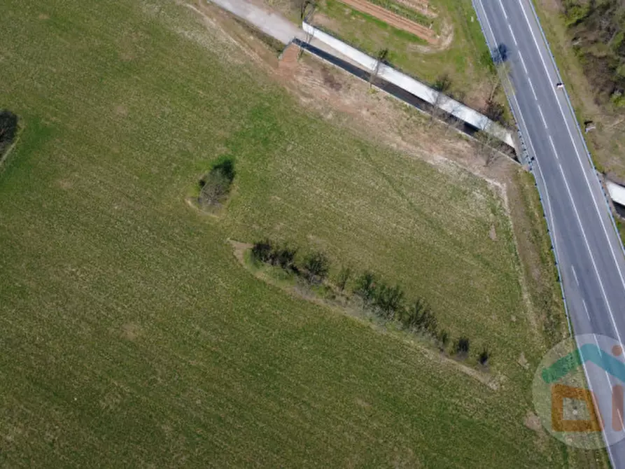 Immagine 17 di Terreno in vendita  in Via Aquileia a Cormons