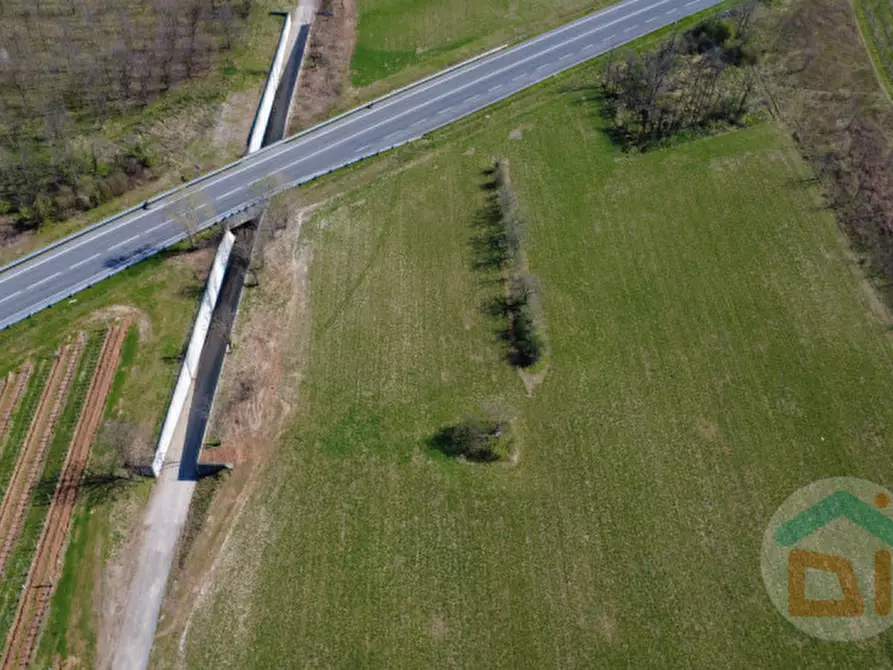 Immagine 20 di Terreno in vendita  in Via Aquileia a Cormons