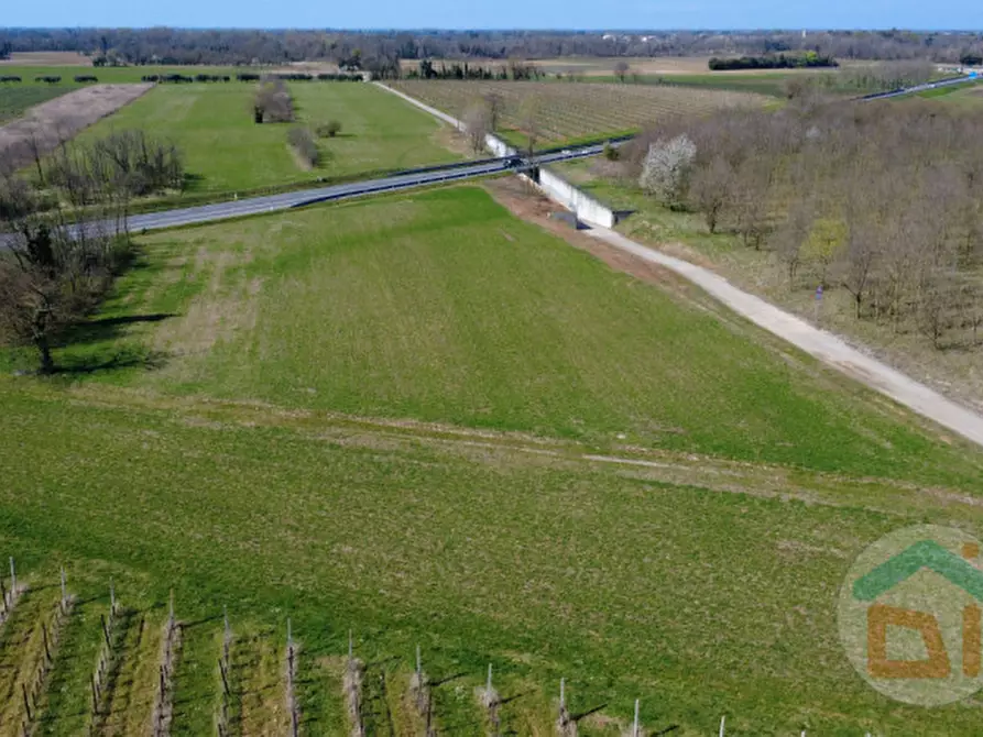 Immagine 2 di Terreno in vendita  in Via Aquileia a Cormons