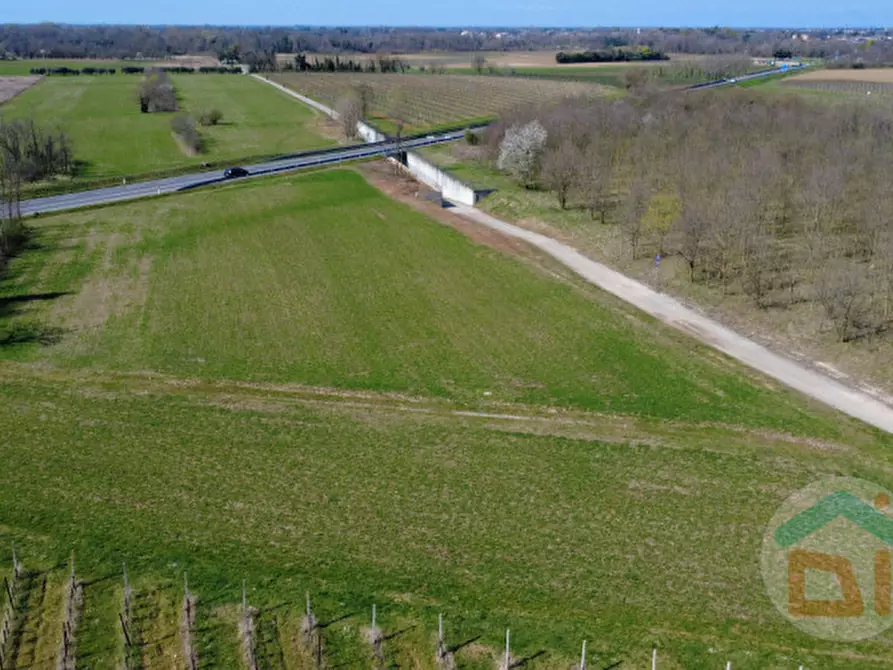 Immagine 4 di Terreno in vendita  in Via Aquileia a Cormons