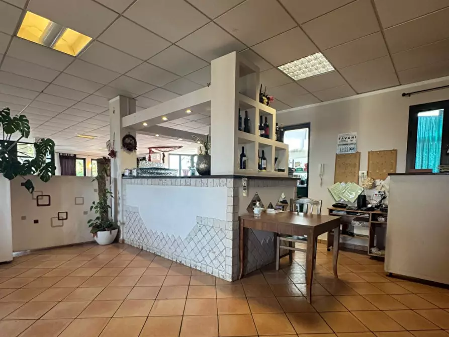 Immagine 4 di Attività commerciale in vendita  in Via Volontè, 1 a Sassari