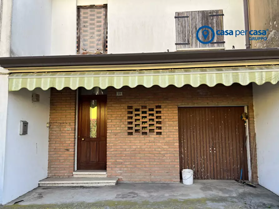Immagine 2 di Villetta a schiera in vendita  in Via Valcorba a Pozzonovo