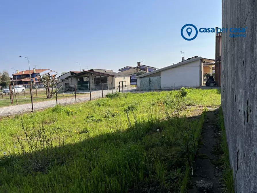 Immagine 29 di Villetta a schiera in vendita  in Via Valcorba a Pozzonovo