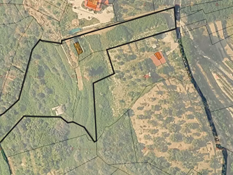 Immagine 1 di Terreno in vendita  in Via serro bitto a Condrò