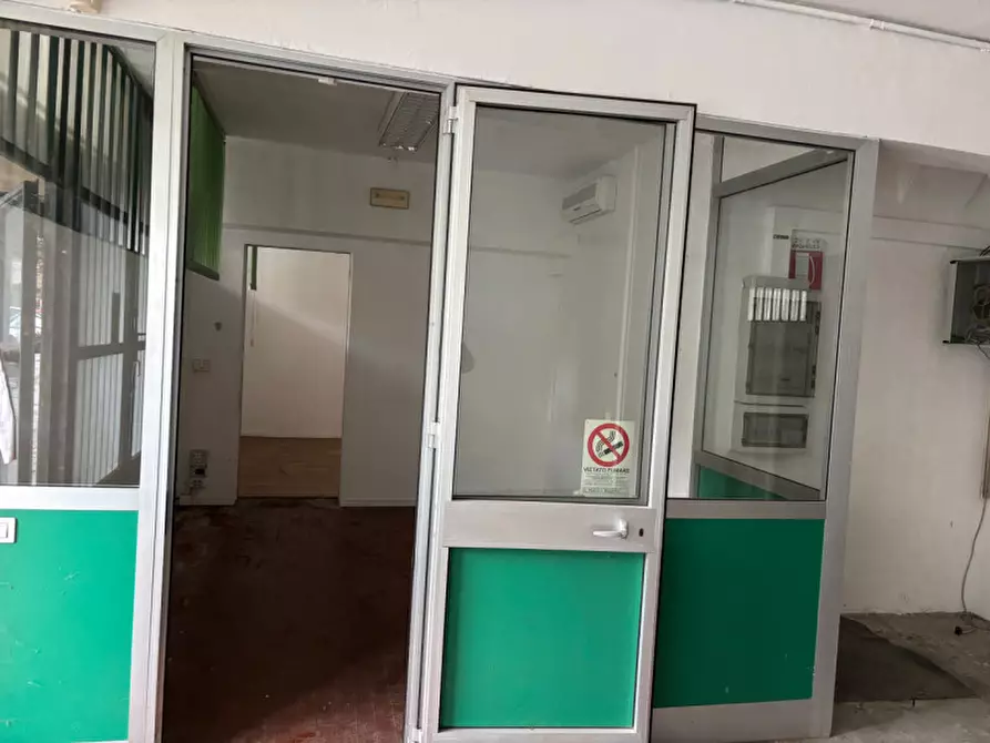 Immagine 6 di Magazzino in vendita  in VIA GORDIGIANI a Firenze