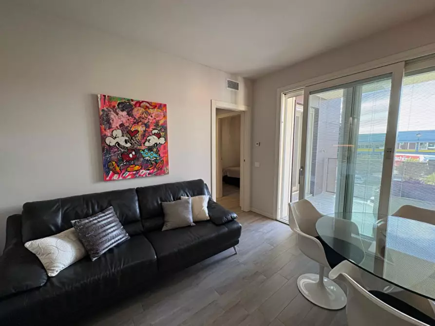 Immagine 4 di Appartamento in vendita  in Via Fratelli Bandiera 19 a Bergamo