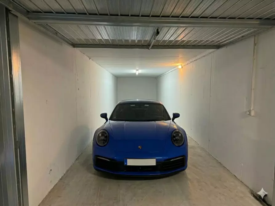 Immagine 14 di Appartamento in vendita  in Via Fratelli Bandiera 19 a Bergamo