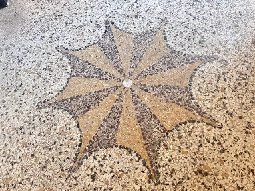 Immagine 2 di Appartamento in vendita  in Via di Pre a Genova