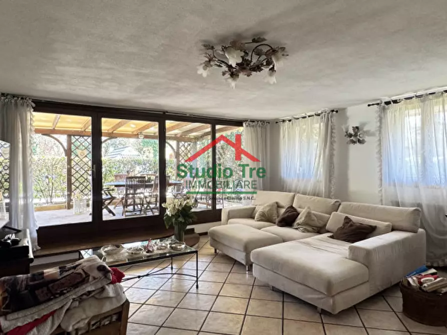 Immagine 5 di Casa bifamiliare in vendita  in Via Ca' Sagredo a Venezia